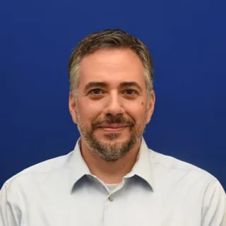 פרופ' רועי מנו