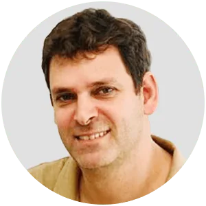 ד"ר נדב פרידל